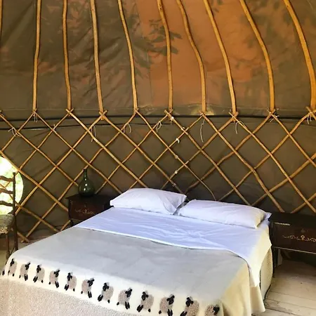 Glamping Retreat I Laghetti Luxury tent